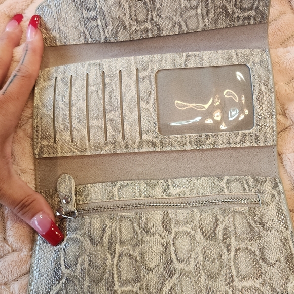 Simply southern snake print wallet - Picture 4 of 4